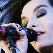 Alegeti - 2,4,5 cred ca sunt cele mai importante :D - Bill Kaulitz
