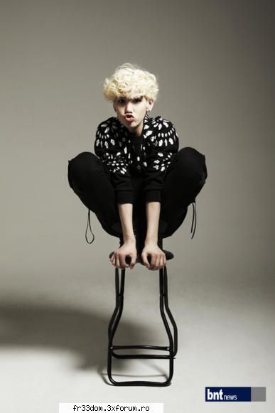 B.A.P (Best Absolute Perfect) - Poza asta nimeni n-o taie - Music