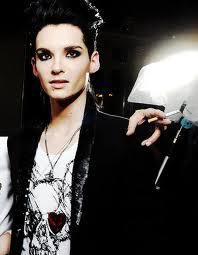 Bill Kaulitz 2011 - la mn Tom, dar imi place moolt si Bill - Bill Kaulitz