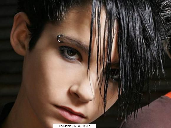 Bill Kaulitz piercing - ionela - Bill Kaulitz