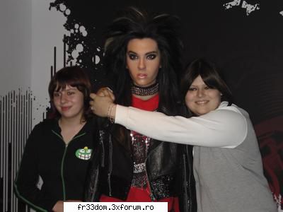 Bill la Madame Tussauds (muzeul figurilor de ceara) - ionela - Bill Kaulitz