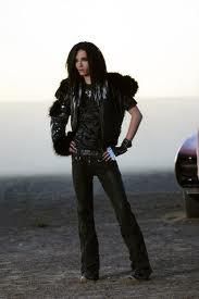 Ce credeti ca l-ar speria pe Bill? - " farsa" cred ca ceilalti membrii trupei iar face - Bill Kaulitz