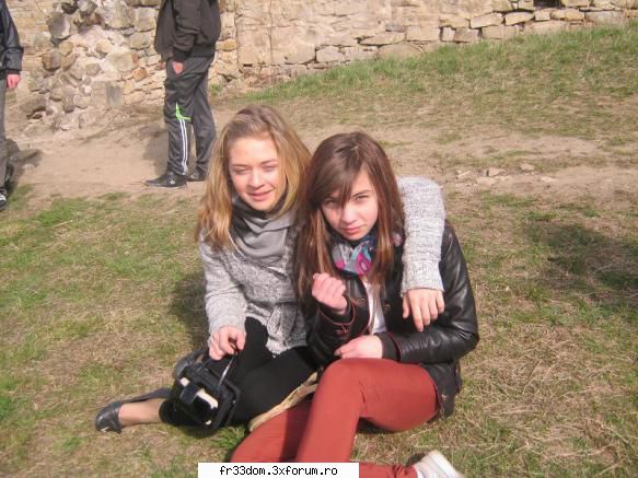 Hey! Crissa` la butoanee!:* - Sunt o pisica bebe ;33 . Scuzati-i fata - Sa facem cunostinta!