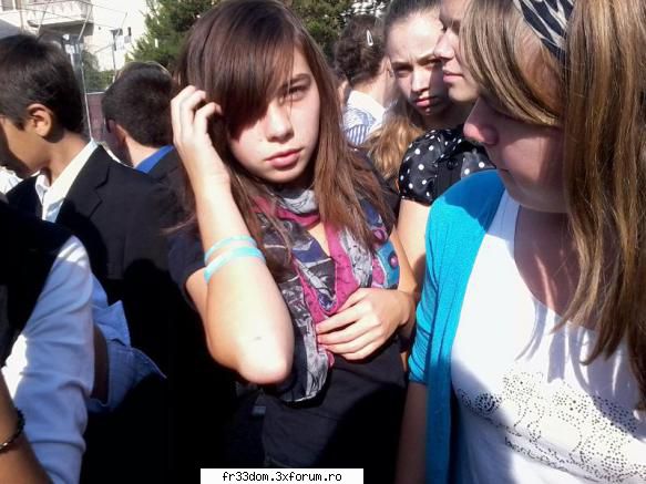 Hey! Crissa` la butoanee!:* - Copil S�rmă . - Sa facem cunostinta!