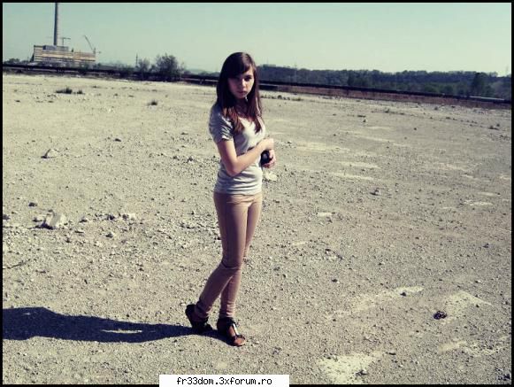 Hey! Crissa` la butoanee!:* - Copil S�rmă . - Sa facem cunostinta!