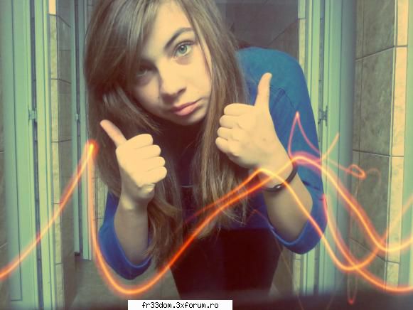 Hey! Crissa` la butoanee!:* - Copil S�rmă . - Sa facem cunostinta!
