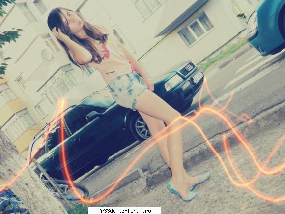 Hey! Crissa` la butoanee!:* - Heii :*. Am revenit cu marfă nouă - Sa facem cunostinta!