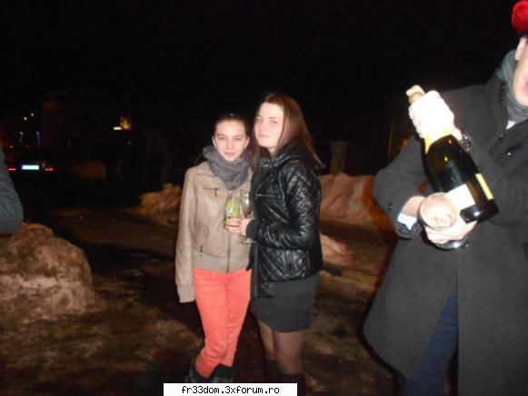 Hey! Crissa` la butoanee!:* - Copil S�rmă . - Sa facem cunostinta!