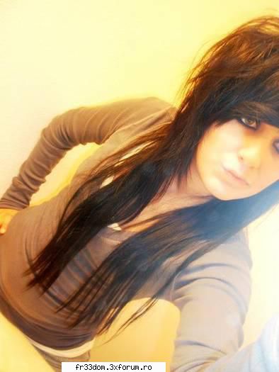 Never say never - Sa incepem personajele: jessica(19 ani) - Fan-ficuri neterminate