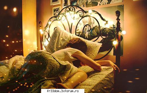 Note pentru poze - Lady Alice - Jocuri