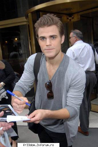 Paul Wesley - Ce marfa e. Am facut o data ceva de genu, dar cu - Actors and Actresses