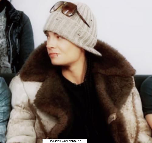 Poze cu Tom 2011 - Cat de frumos poate fi fiinta asta - Tom Kaulitz