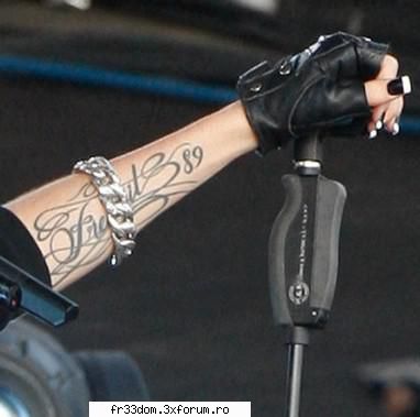 Tatuajele lui Bill - ionela - Bill Kaulitz