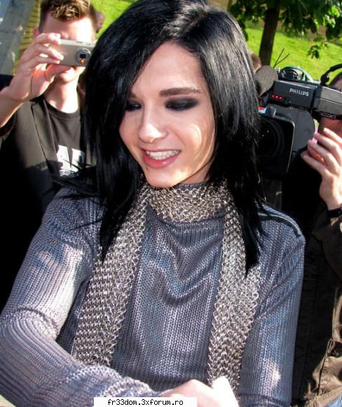 Tokio Hotel si fanii - Unora li se pare asa Sunt unii care chiar nu - Tokio hotel