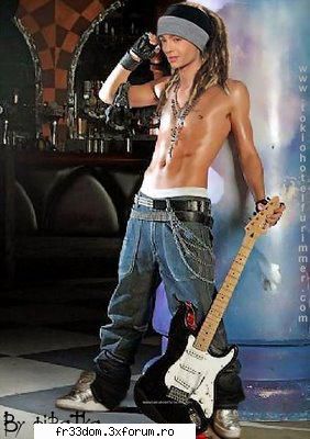 Tom Kaulitz - ce dolceata`de copchil - Poze